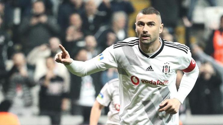 Burak Yılmaz Galatasarayı bekliyor