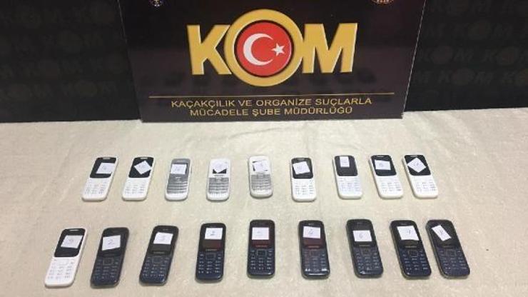 Adıyaman’da kaçak cep telefonuna gözaltı