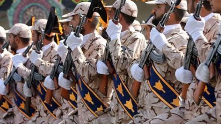 5 Devrim Muhafızı koronavirüsten öldü