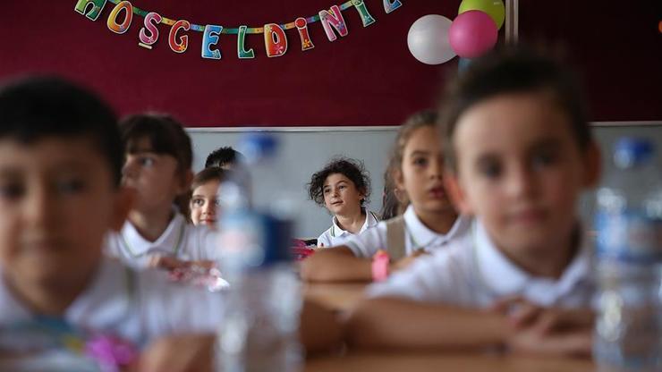 Koronavirüs önlemleri kapsamında okullardaki sosyal etkinlikler iptal edildi