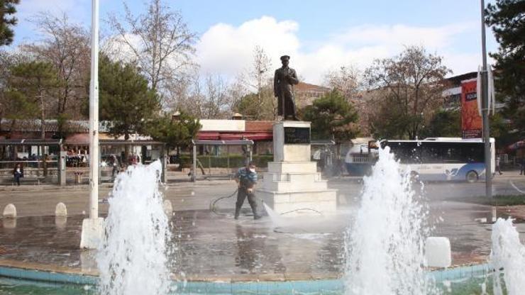 Elazığda koronavirüse karşı dezenfeksiyon