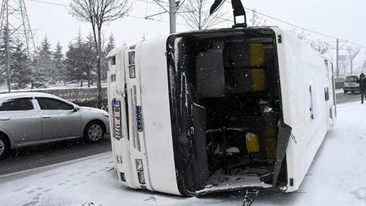 Kayseride işçi servisi devrildi: 21 yaralı
