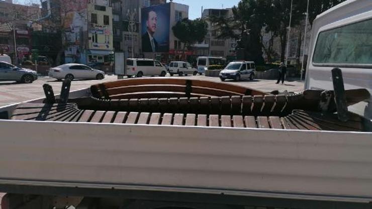 Orhangazide banklar kaldırıldı