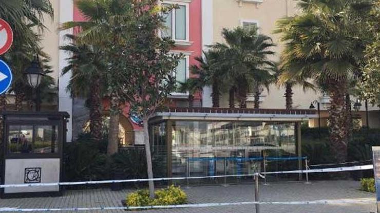 İzmir’de AVM’ler geçici süreyle kapatılıyor