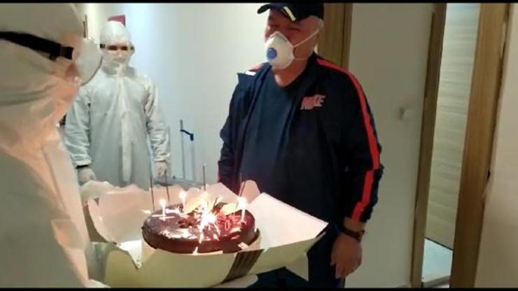 Karantina misafirine doğum günü sürprizi