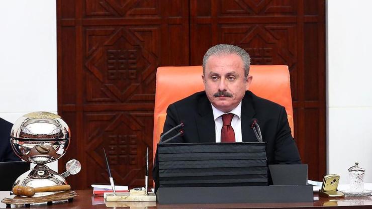 Şentoptan milletvekillerine sosyal mesafe uyarısı