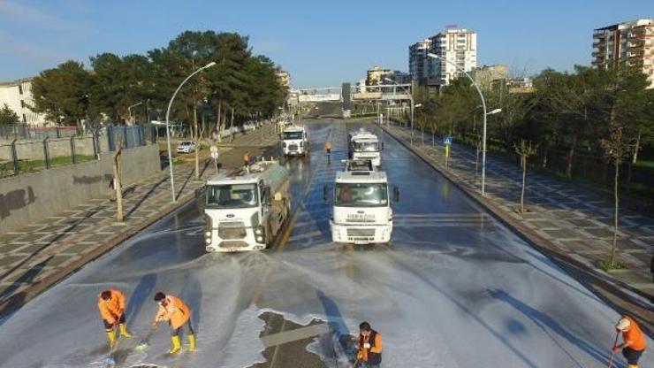 Siverekte, cadde ve sokaklar dezenfekte ediliyor