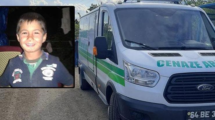 Feci son 5 yaşındaki çocuk traktörün altında kaldı
