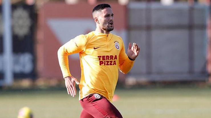 Galatasaray Andoneyi takımda tutmayacak