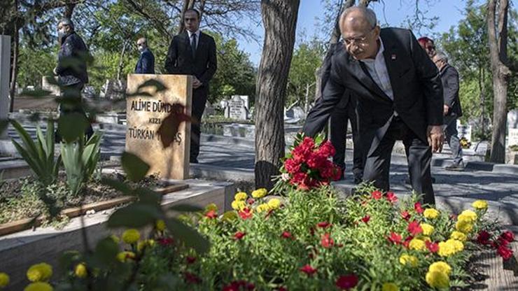 Kılıçdaroğlu, Deniz Gezmiş, Yusuf Aslan ve Hüseyin İnanın mezarlarını ziyaret etti