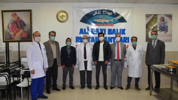 Malatyada sağlık çalışanlarına alabalık ikramı