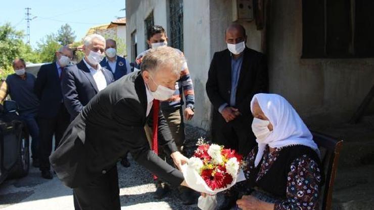 Şehit anneleri ve yaşlılara ziyaret