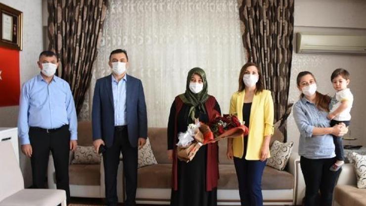 Müdür Ulucandan şehit annelerine ziyaret