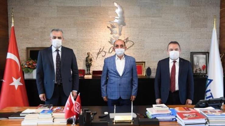 Başkan Esen, Böcek ve Başaranı ağırladı