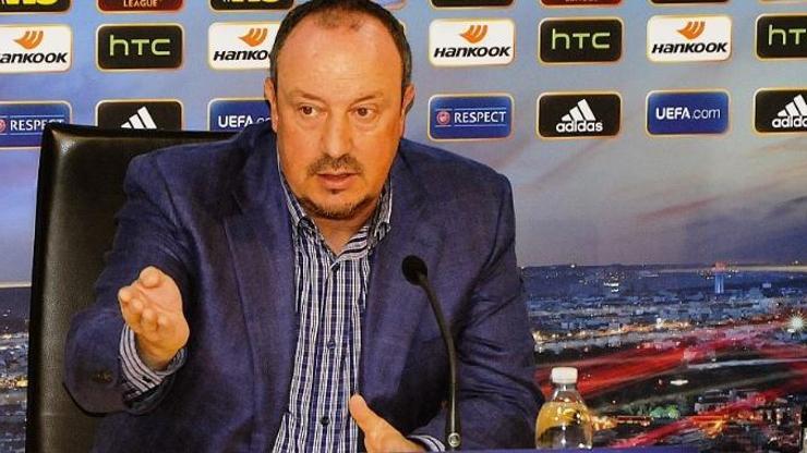Rafael Benitez geri dönmek istiyor