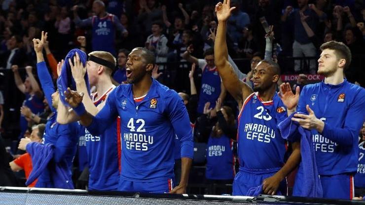 Anadolu Efes ve Fenerbahçeden Euroleague açıklaması