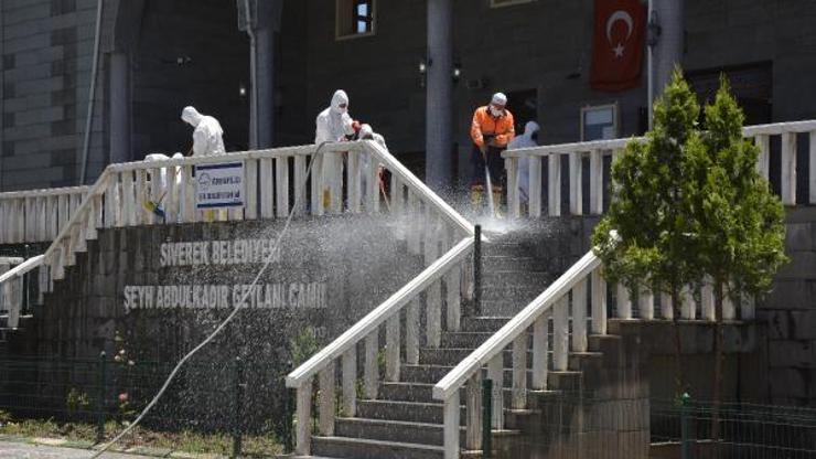 Siverek’te camiler temizleniyor