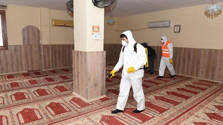 Seyhan’daki 54 cami ve alan ibadete hazır