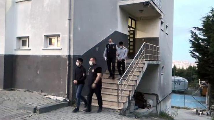 Esenyurtta trafikte yol verme kavgası