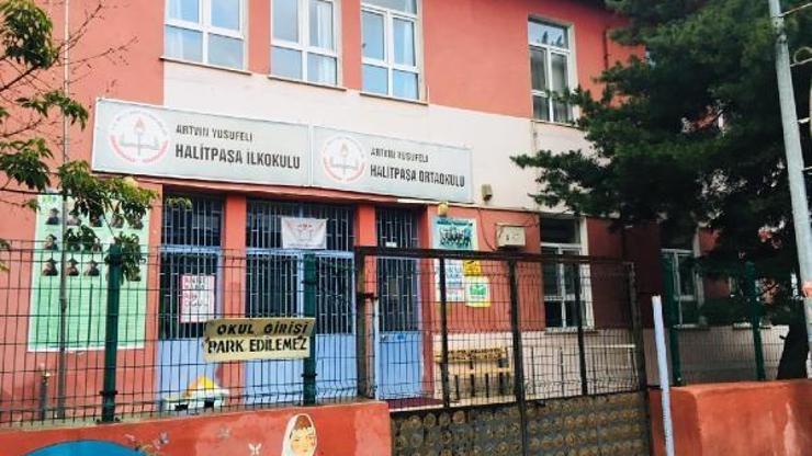 Su altında kalacak 70 yıllık okul taşınıyor