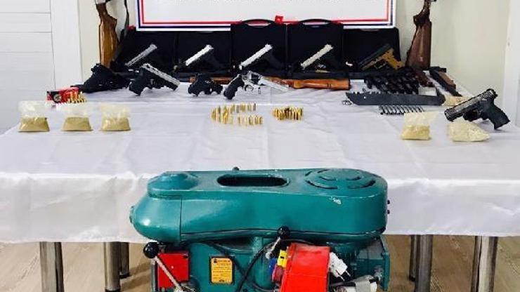 20 tabancayla yakalandılar, silah kaçakçılığından tutuklandılar