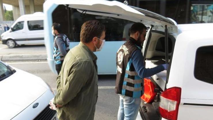 Kartalda fazla yolcusu olan minibüsün sürücüsü: Yolcular zorla biniyor