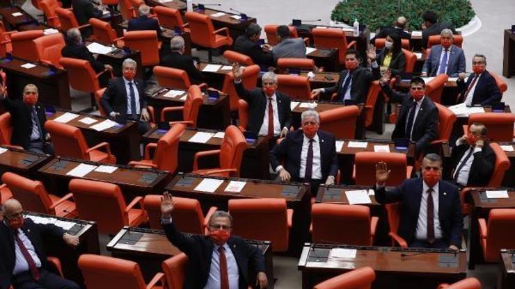 TBMM Genel Kurulunda maskeli oturum