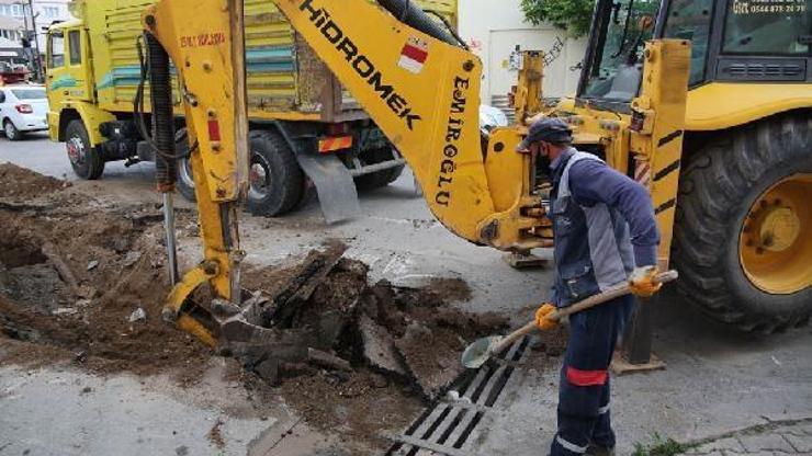 Sivasta tıkanan rögarlar yenileniyor