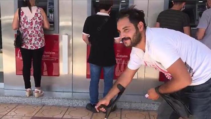 Engelli gibi davranan dilenci, zabıtayı görünce yürümeye başladı