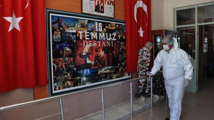 İslahiyede okullar YKS sınavı için dezenfekte edildi