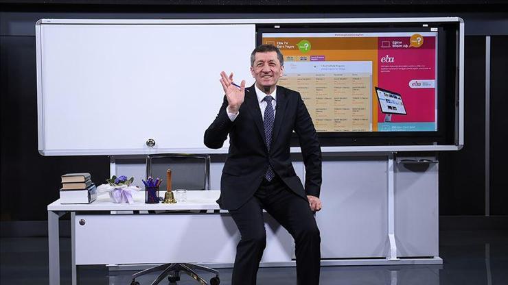 Milli Eğitim Bakanı Selçuk, yaz okulu programında öğrencilere seslendi