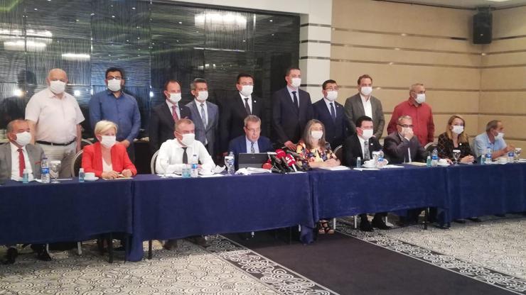 Son dakika... Baro başkanlarından, baro düzenlemesi açıklaması