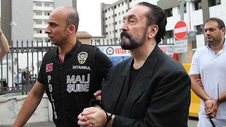 Adnan Oktar davasında yeni gelişme Duruşma salonundan çıkarıldı