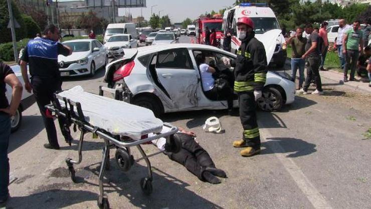 Otomobil ile taksi çarpıştı: 1 ölü, 5 yaralı