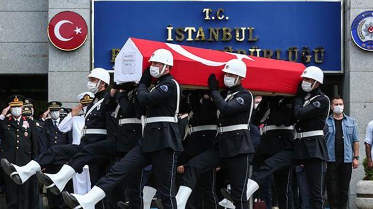 İstanbul Emniyet Müdürlüğünde şehit polis için tören düzenlendi