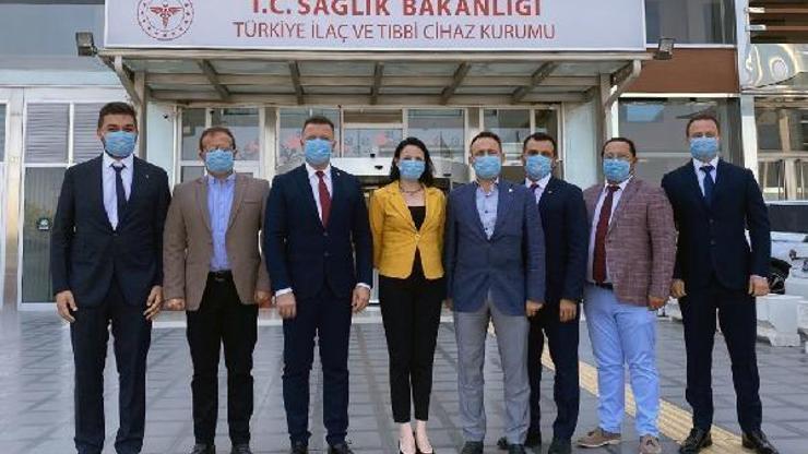 Antalya Eczacı Odasının TİTCK ziyareti
