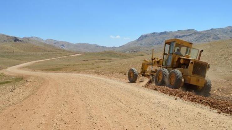 Söbüçimen yayla yolunda bakım onarım çalışması