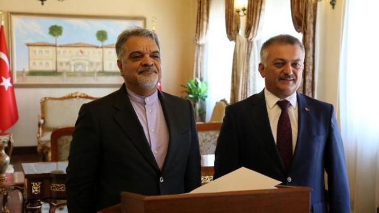 İranın Ankara büyükelçisi Antalyada
