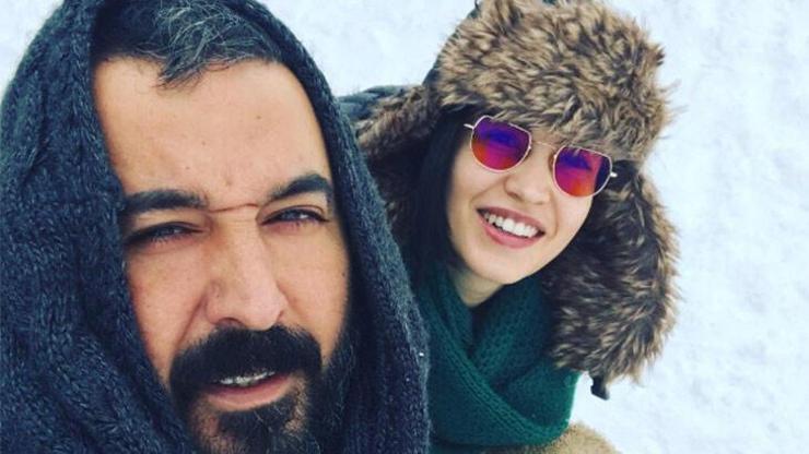 Mustafa Üstündağ ile Ecem Özkayadan okulun ilk günü paylaşımı
