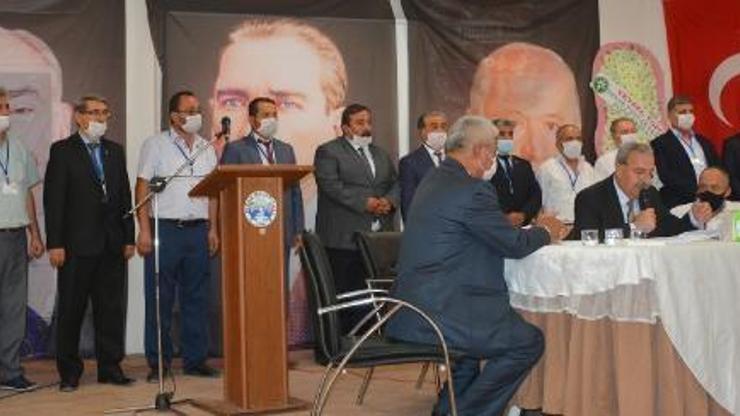 MHP Dinarda Karahan yeniden seçildi