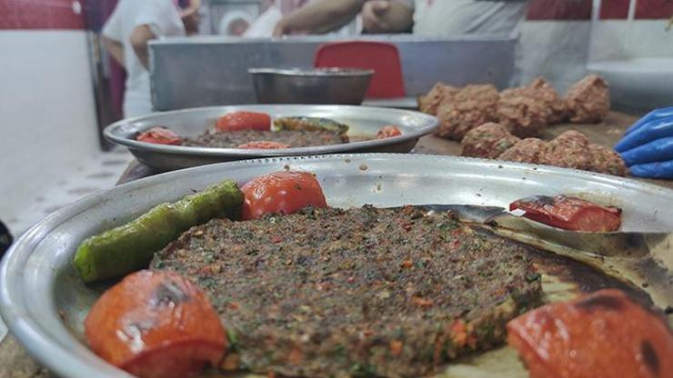 Hatay’ın eşsiz lezzetlerinden ‘Kağıt Kebabı’ tescillendi