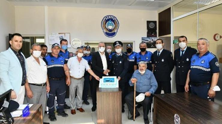 Mustafakemalpaşada zabıta personeline kutlama