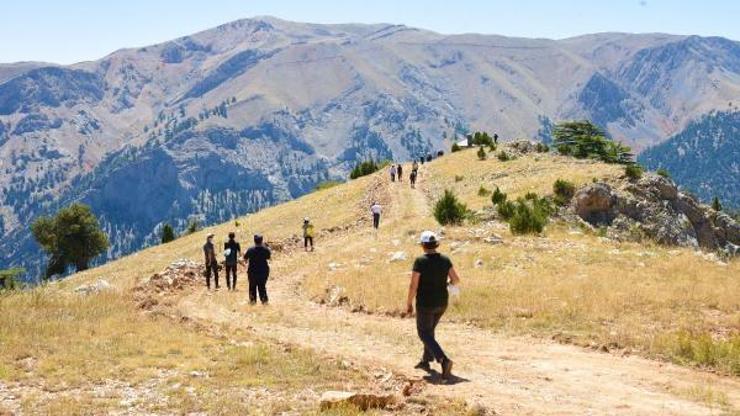 Toroslar Belediyesi, doğa yürüyüşlerini başlatıyor