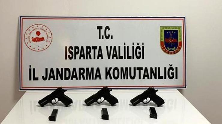 Ispartada kaçakçılık ve uyuşturucu operasyonları