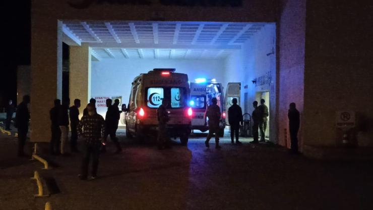 Otomobil ile TIR çarpıştı: Ölüler ve yaralılar var