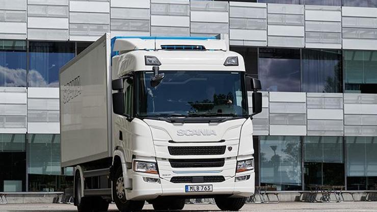 Scania elektrikli kamyonu yola çıkarıyor