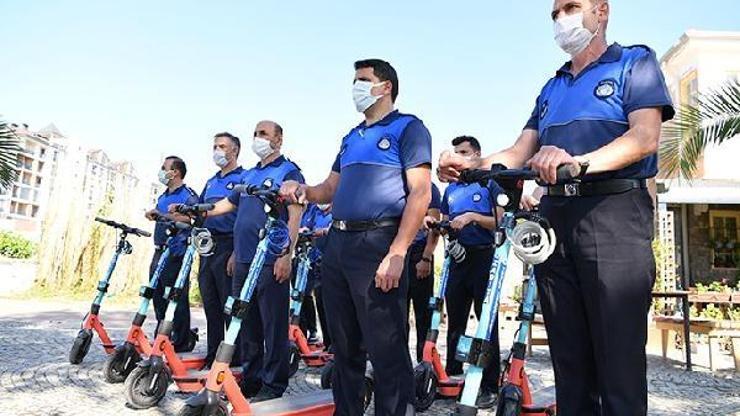 Tuzla zabıta ekipleri artık denetlemeleri elektrikli scooterlarla yapıyor