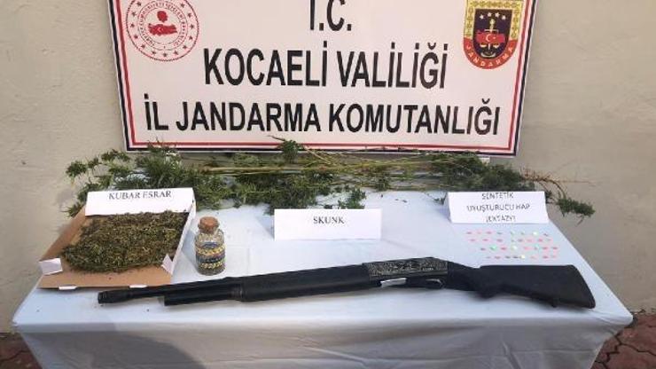 Gölcük’te uyuşturucu operasyonu: 3 gözaltı