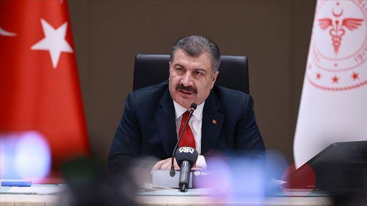 İlk kez İstanbulda düzenlenen Koronavirüs Bilim Kurulu Toplantısı başladı