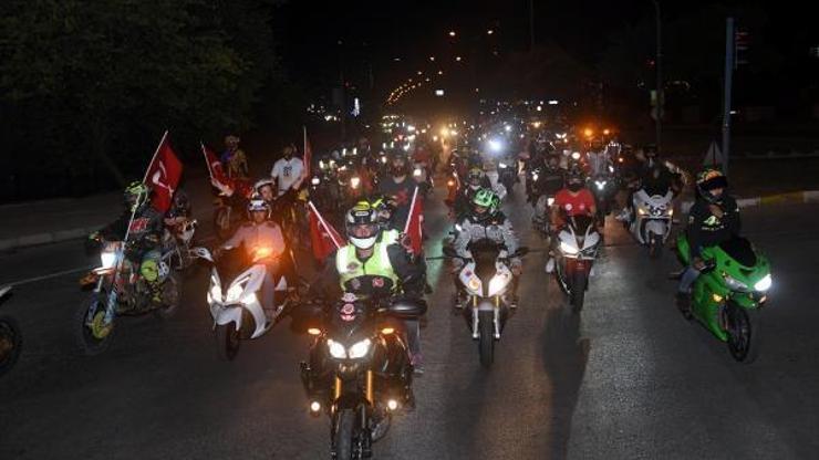 Cumhuriyet coşkusu Yenişehir sokaklarına taştı